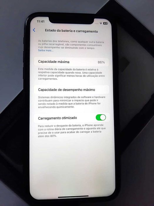 iPhone 11 - Preto 64GB
