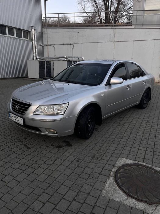 Hyundai Sonata NF 2.4 автомат
