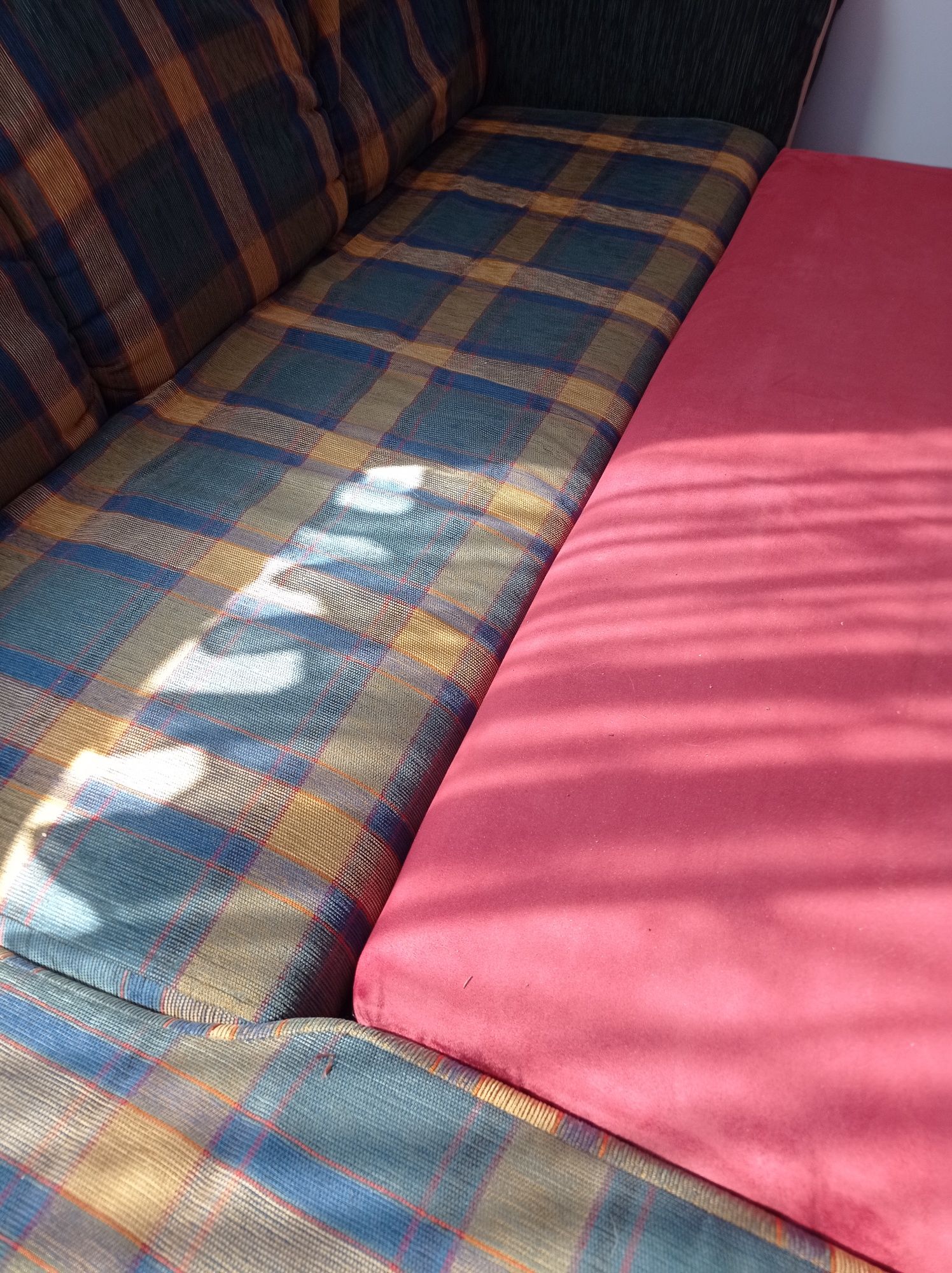 Kanapa rozkładana łóżko rogówka narożnik