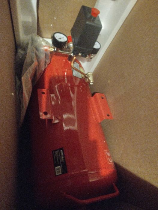 Butla zbiornik kompresora z presostatem 50l