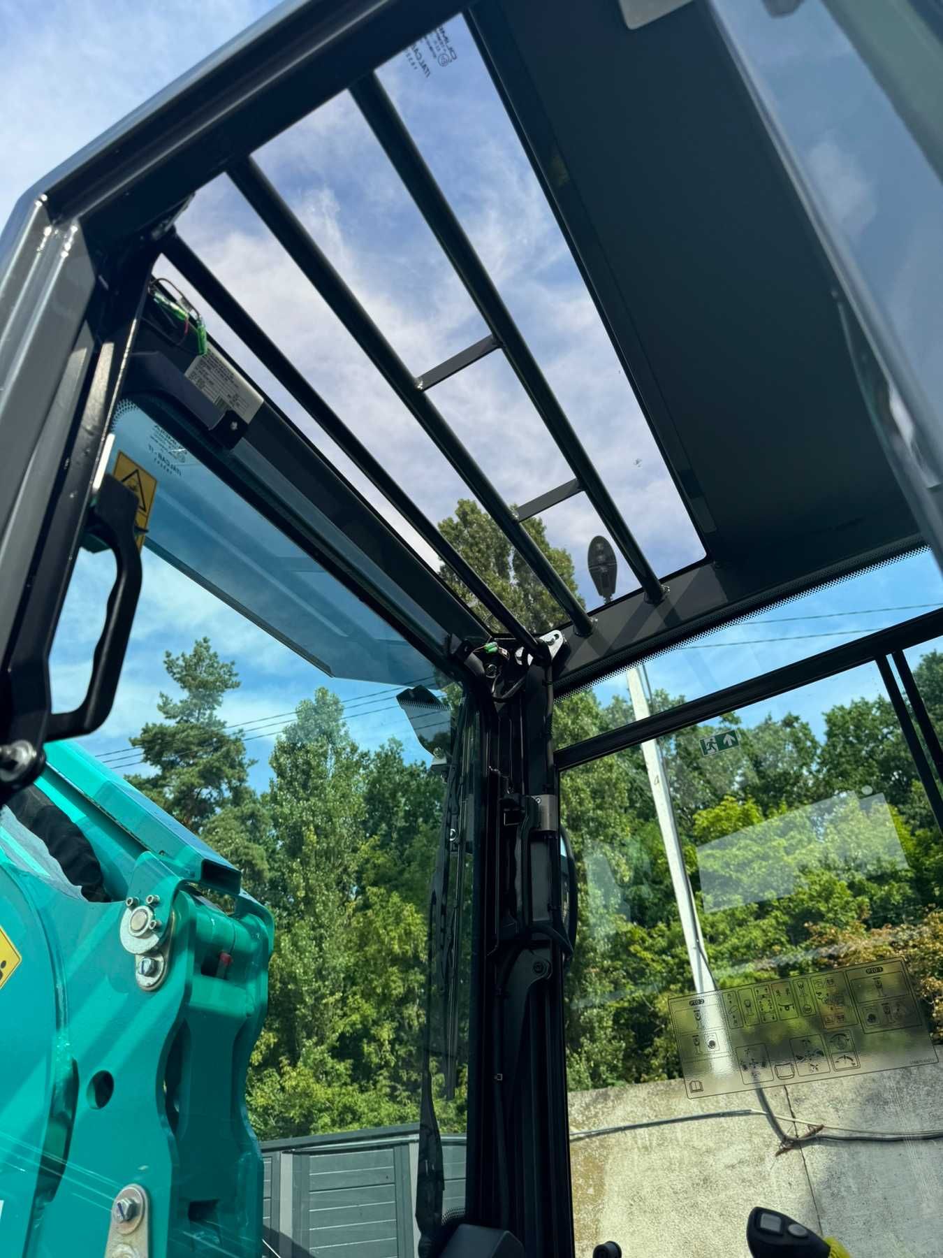 Новий міні екскаватор KOBELCO SK19 2 тони Японія JCB CAT KUBOTA