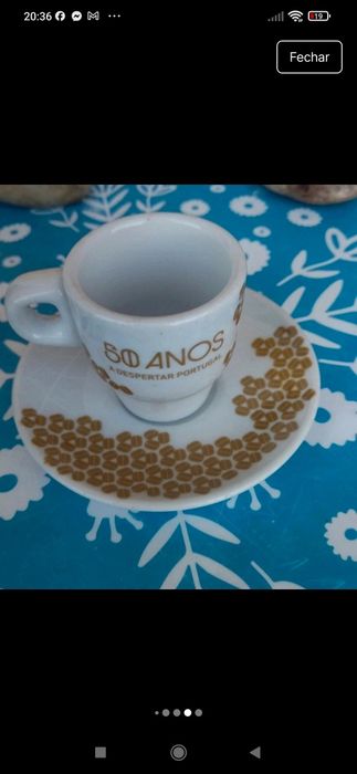 Chávena café com pires porcelana  Delta, coleccionadores com  várias d