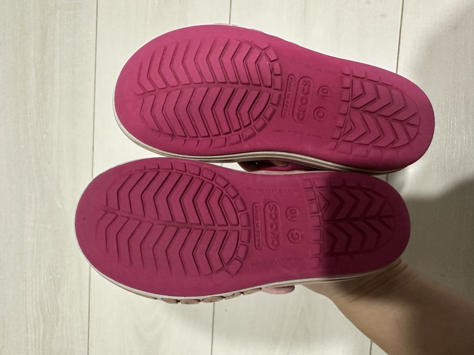 Босоніжки Crocs C10