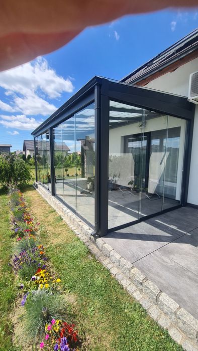 Aluminiowe zabudowy tarasów