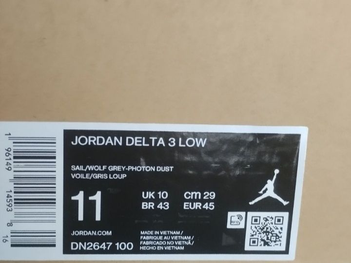 Buty Jordan Delta 3 LOW r.45