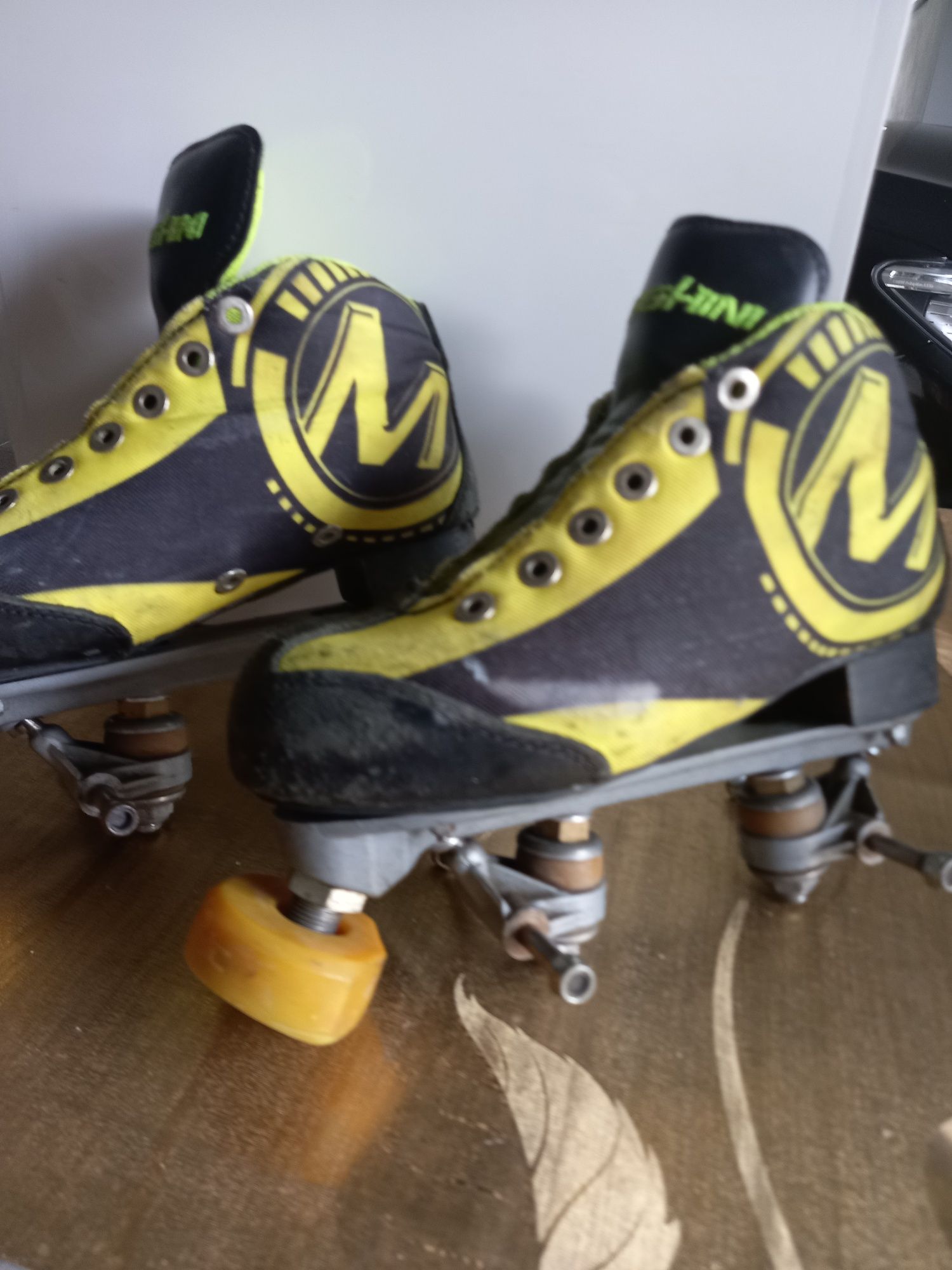 Patins n36/37-bota