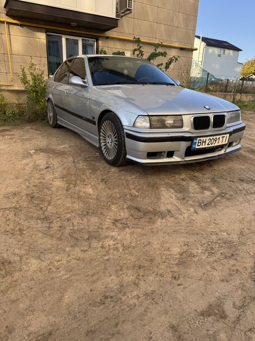 BMW e36, 2.8 бензин, в отличном состояни