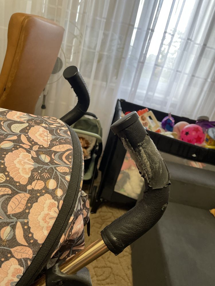 Коляска-тростинка Elodie Details.