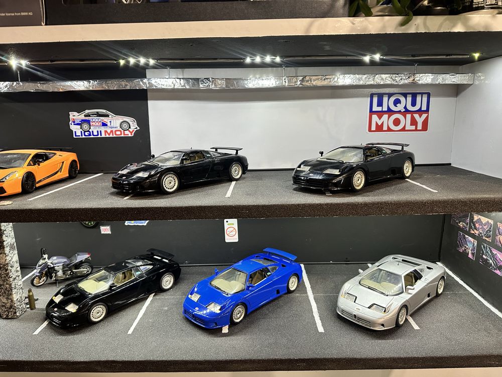 Моделі автомобілів Ferrari Lamborgini Bugatti Ford Bmw Mercedes 1:18