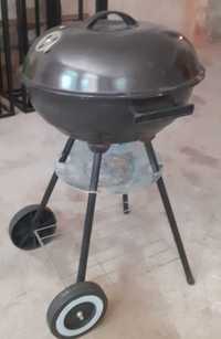 Grill ogrodowy kulisty