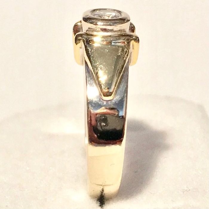 Złoty PIERŚCIONEK 18K cudowny BRYLANT 0,25ct r. 10