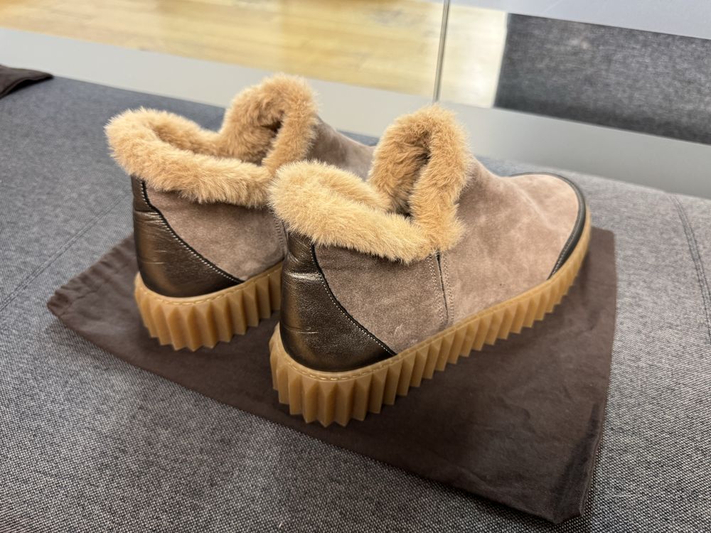 Voile Blanche Luna Suede Ankle Boots