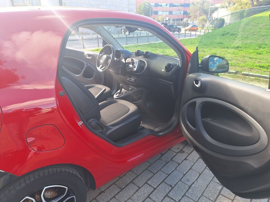 SMART FOUR Two 90 cv , 2019 - como novo