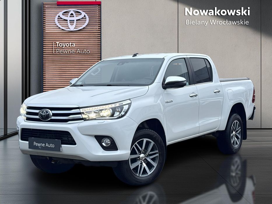 Toyota Hilux 2.4 D-4D Double Cab SR5 4x4 | automat