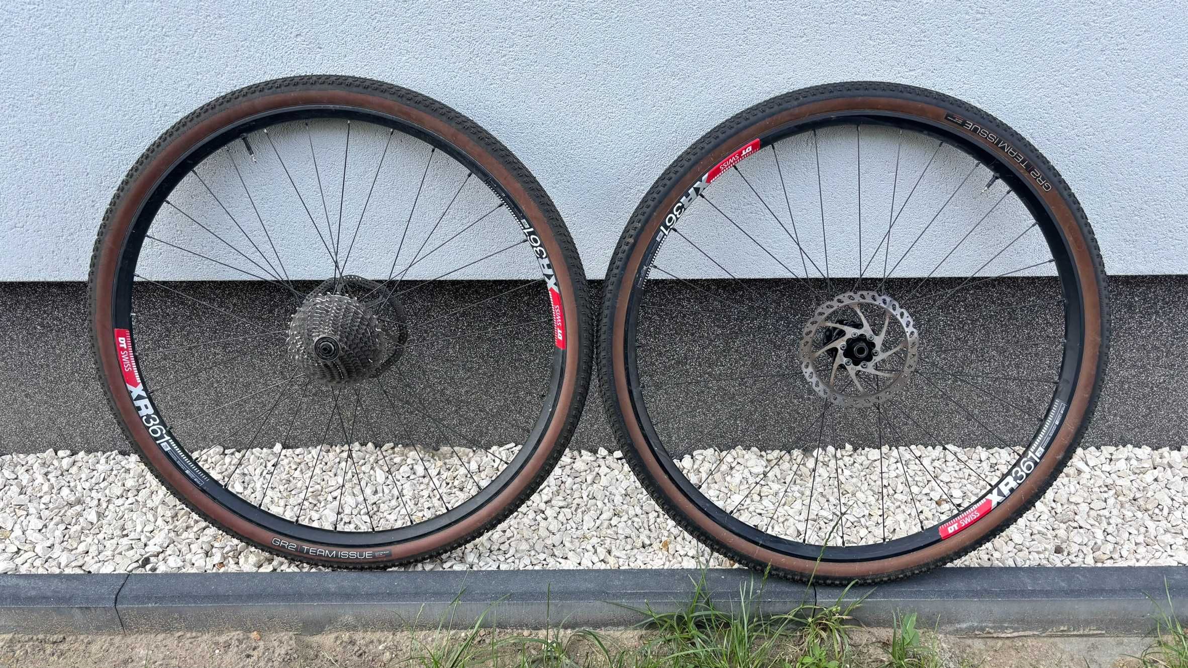 Gravel  Szosa Okazja  tarcze karbonowy Fuji Altamira CX 1.5 2 kpl. kół