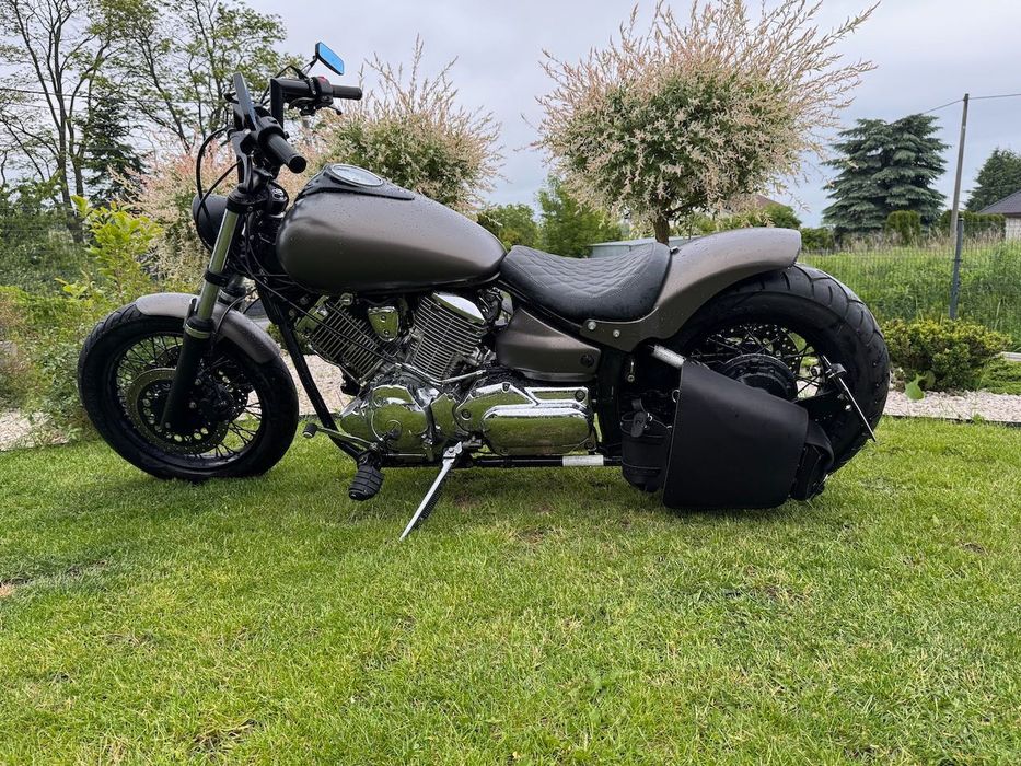 Motocykl Yamaha DragStar XVS 1100 Custom