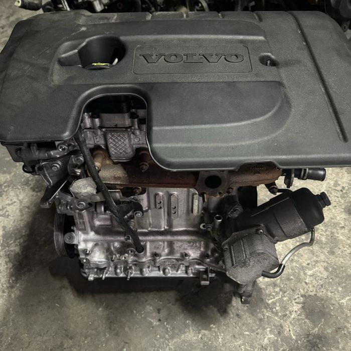 Двигатель Volvo v50 1.6 двигун Вольво в50 мотор 2.0 tdci hdi