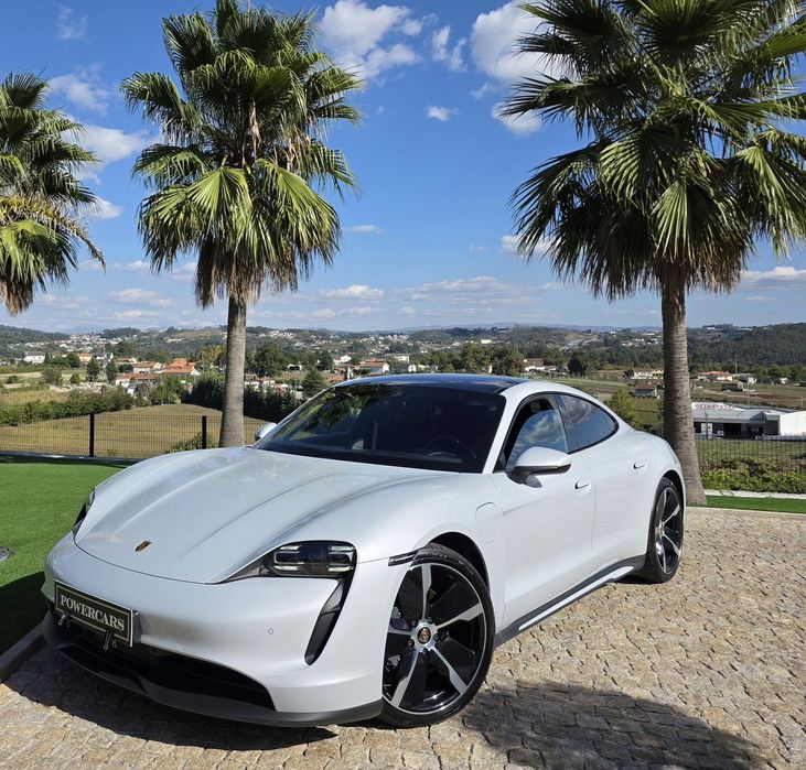 Porsche Taycan Bateria Performance Plus