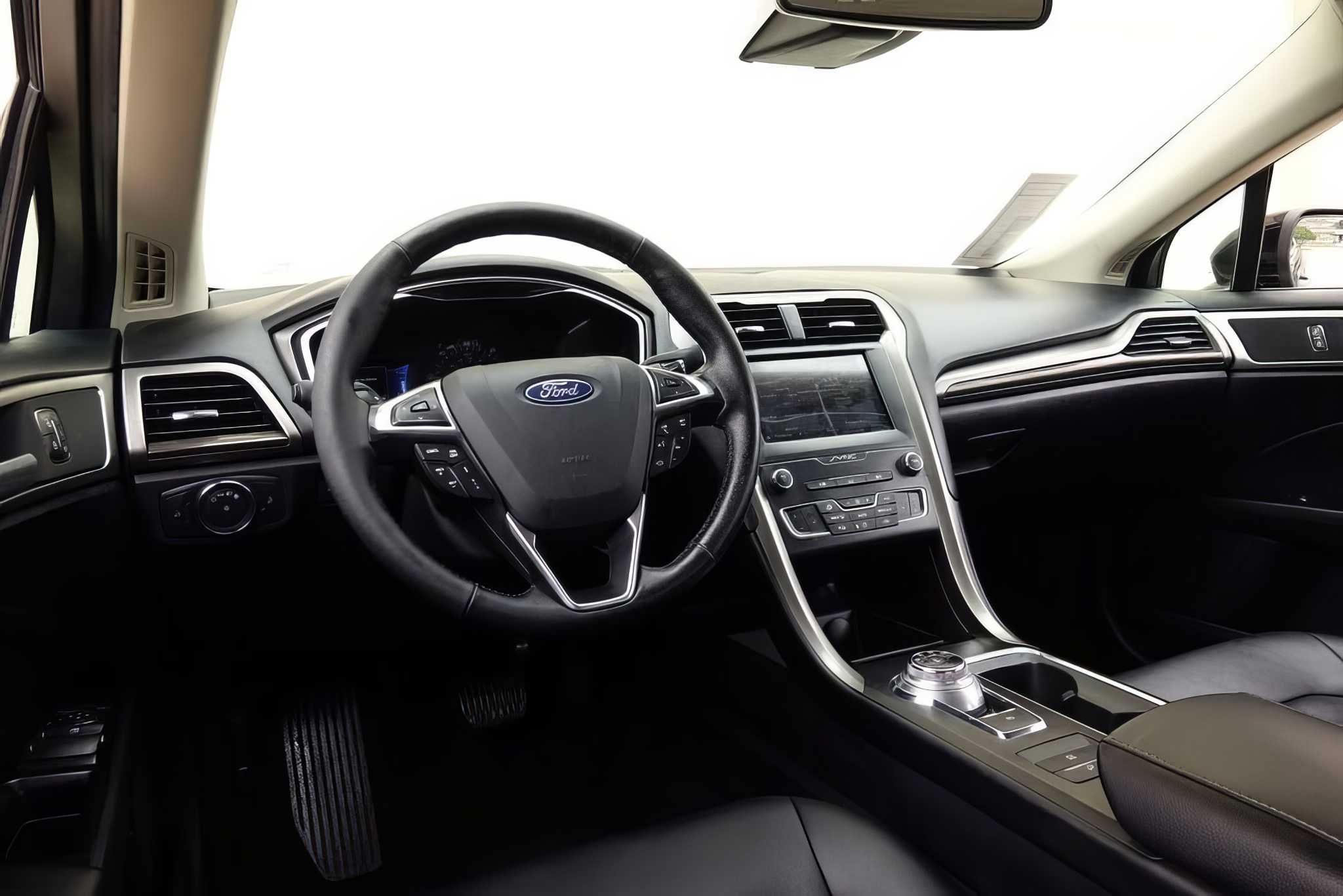 2019 Ford Fusion Hybrid SEL