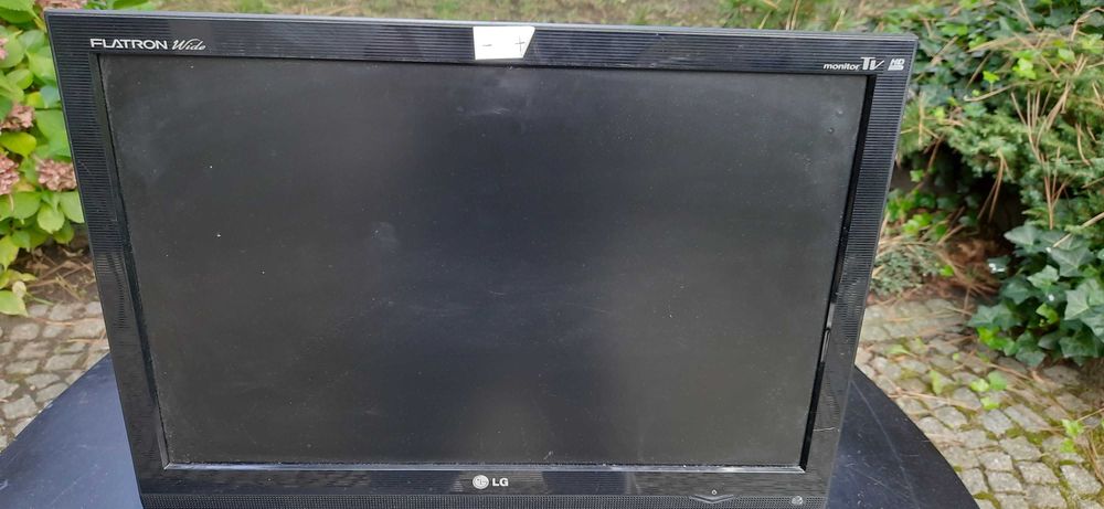Monitor do komputera "LG" Flatron Wide