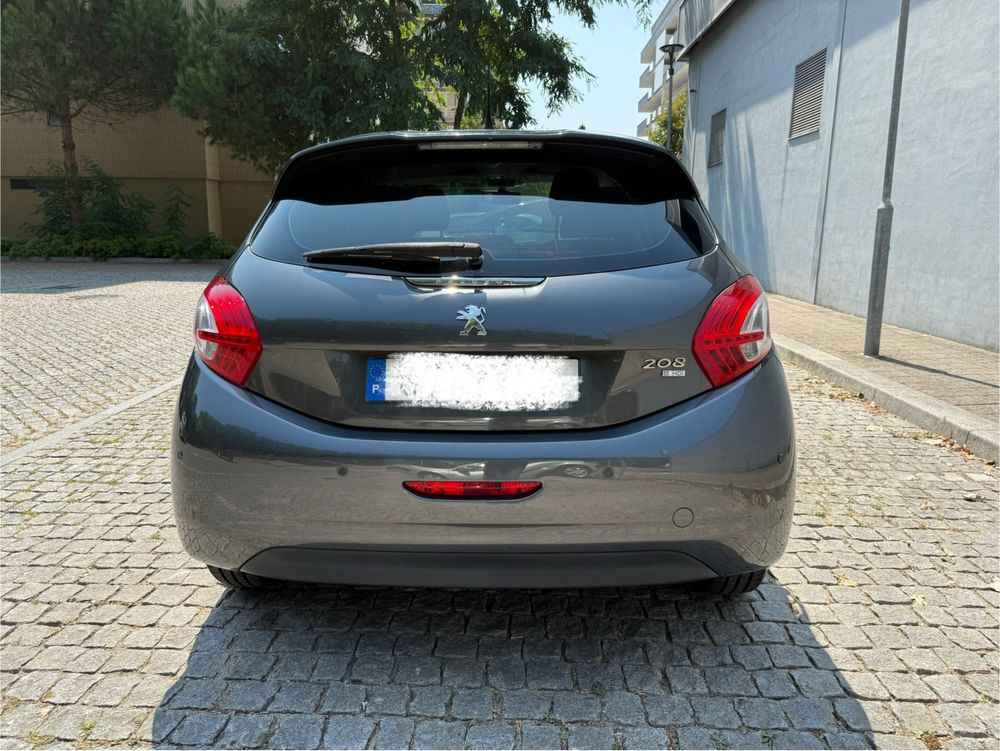 Peugeot 208 Caixa Automática