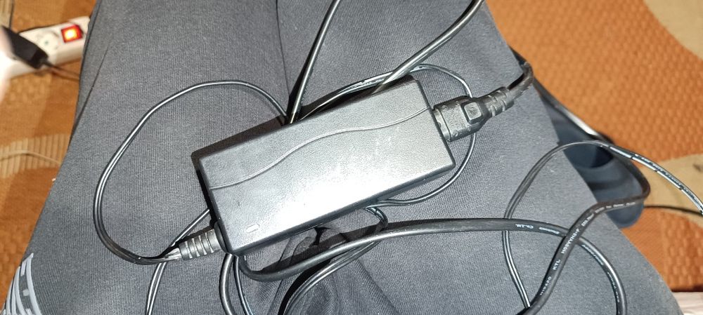 Monitor 23 cale LCD Medion