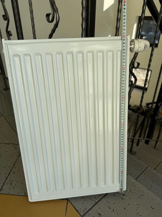Biały grzejnik 40x60
