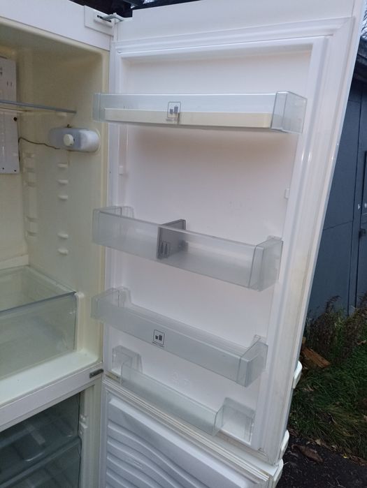 Холодильник Whirlpool, двохкамерний холодильник вірпул