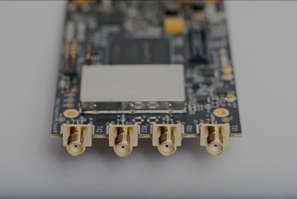 BladeRF 2.0 micro xA9