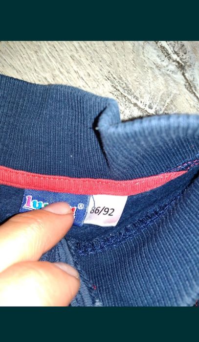 Sweterki bluzy chłopięce 86