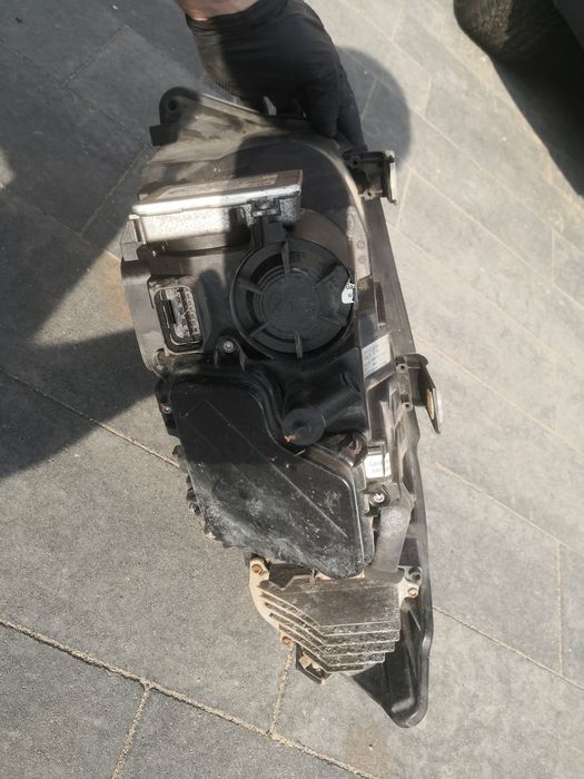 Reflektor prawy BMW e90 e91 lift led xenon lampa prawa Europa