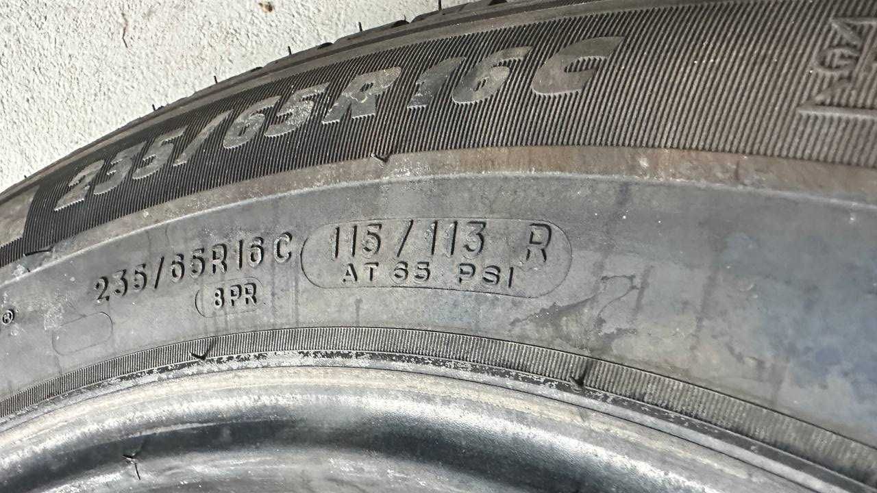 Літня шина Michelin 235 65 R 16С