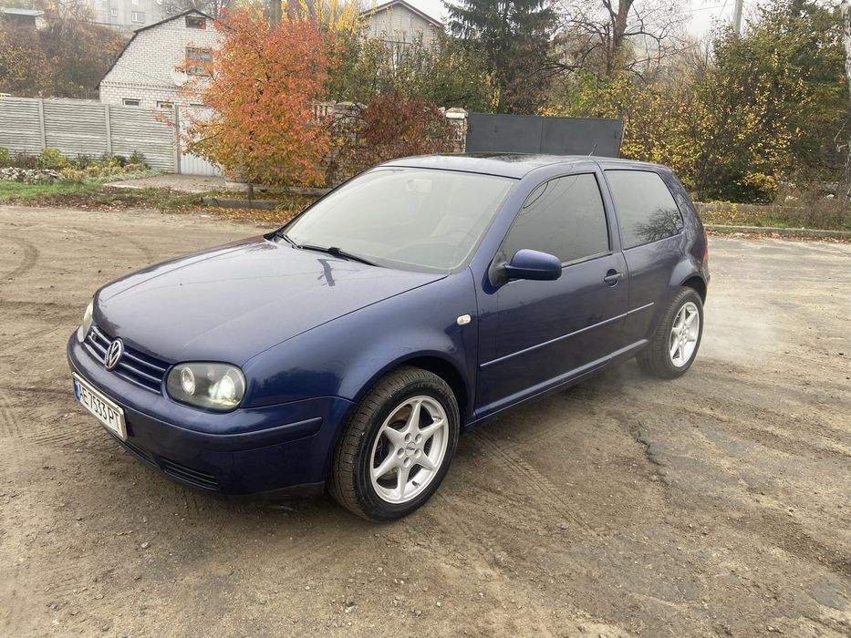Продам гольфа 4 2001г