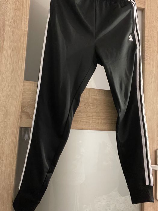 Spodnie sprzedam adidas