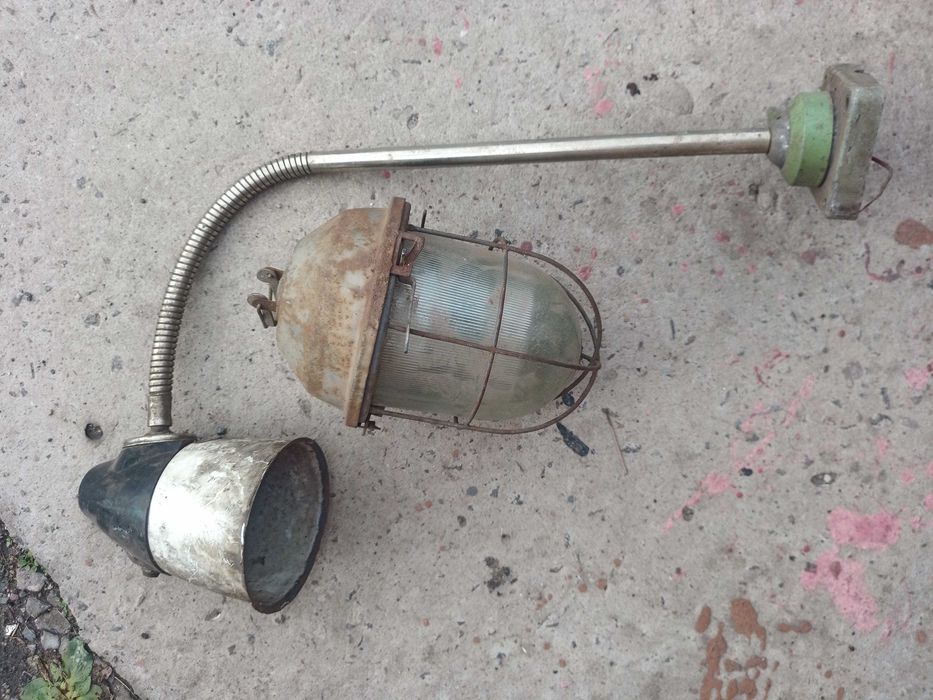 Лампа промышленная