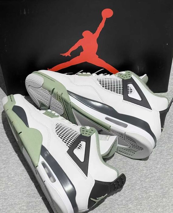 "Buty Trampki" Nike_SB_x_Jordan_Air_ Jordan_4_R.45