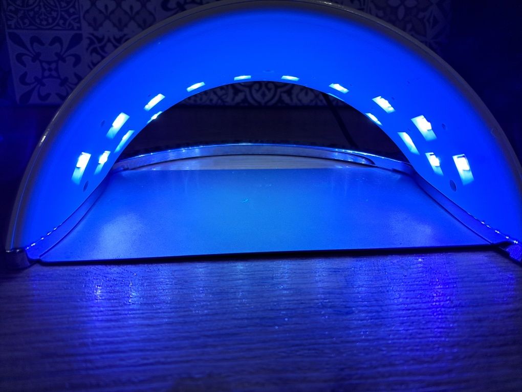 Lampa 24 W NeoNail