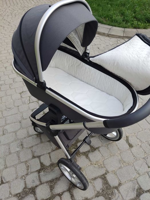 Wózek Moon Resea S (gondola + spacerówka)