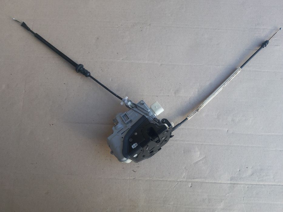 VW Passat B6 B7 B8 CC Touareg NF Європа замок ручка дверей