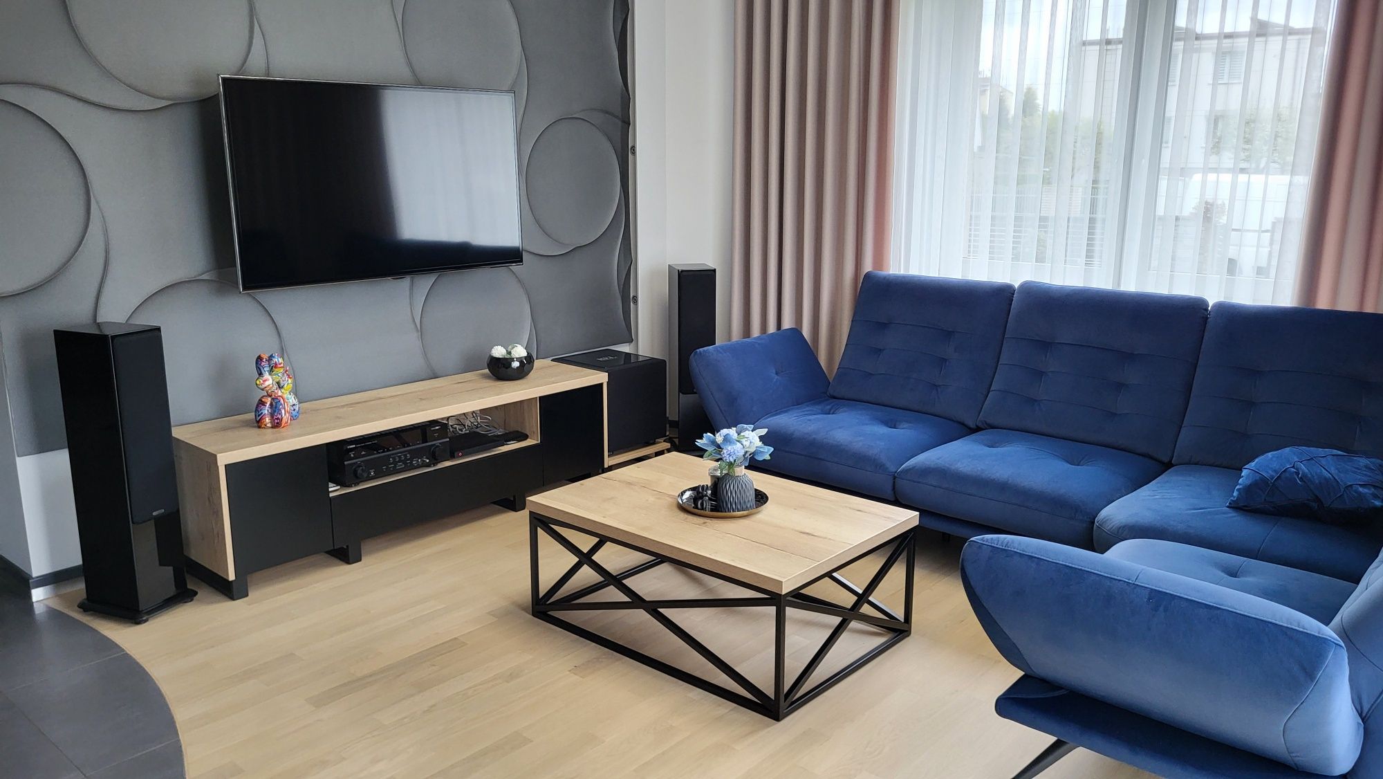 Szafka Rtv "Modena" w stylu LOFTOWYM / INDUSTRIALNYM