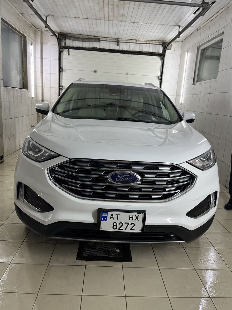 Авто Ford EdgE  SEL