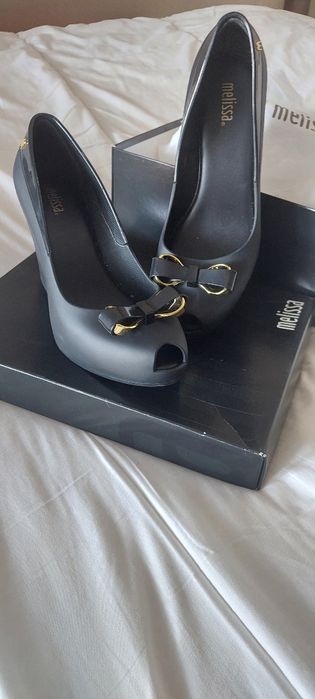 Sapato. Melissa Queen Wedge II