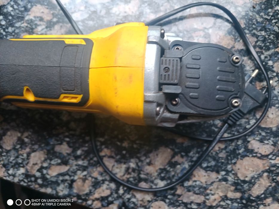 Девольт акумуляторна кшм 125