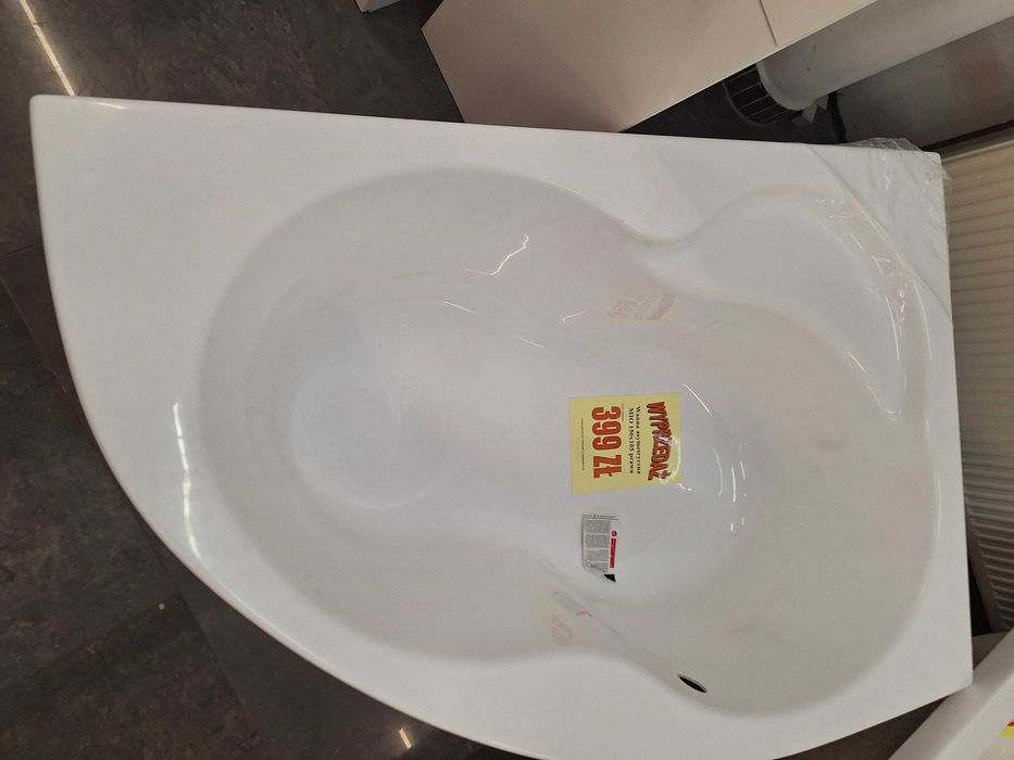 Wanna asymetryczna prawa 150x105 cm Laufen Mio