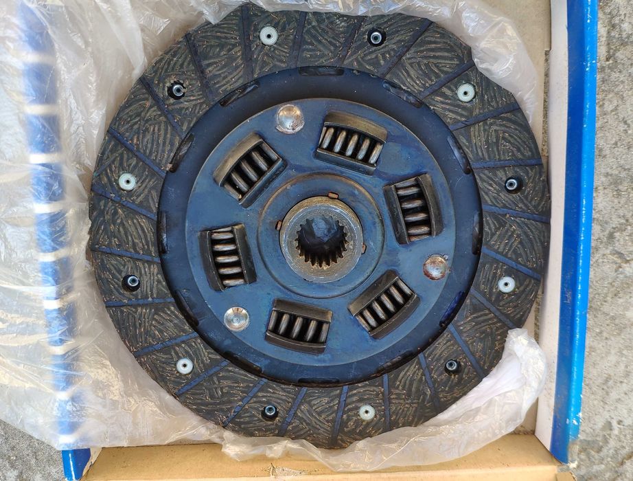 Диск щеплення ВАЗ 2101-2107. Оригінал. Новий.