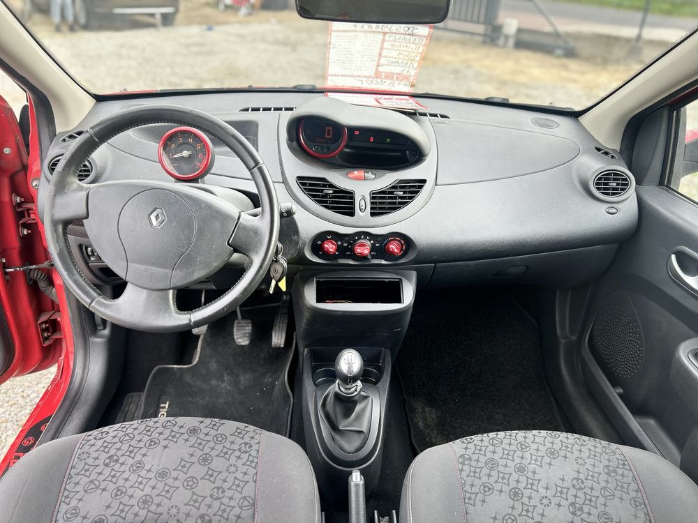 Renault Twingo 1.2 benzyna 2009r klima