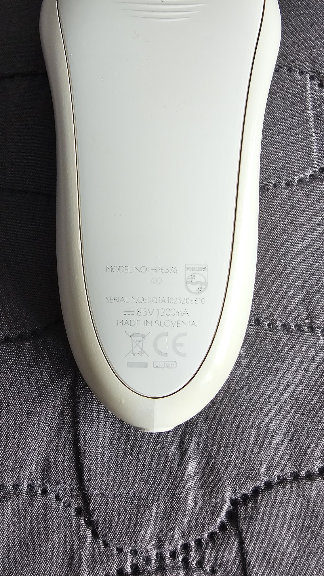 Depilator Philips HP6576 – ładowarka + nasadki. Stan idealny