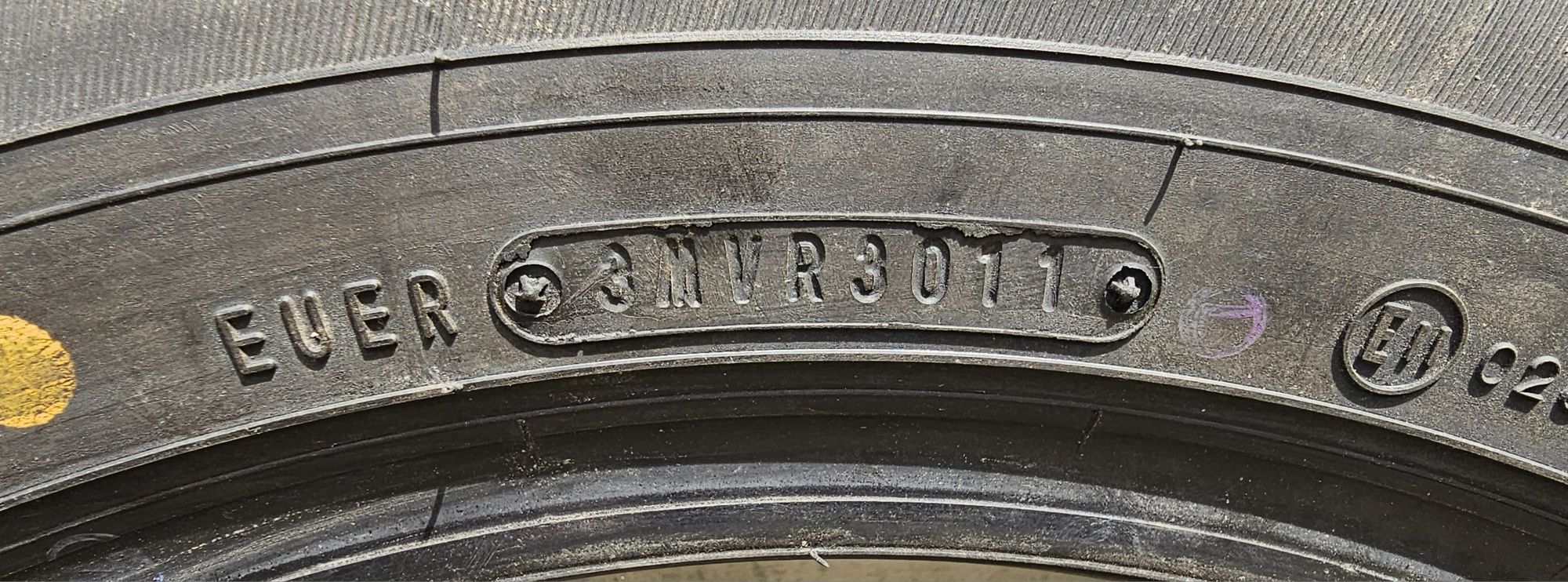 Dunlop sp sport 270 215/60 R17 96H нова 1 шт.