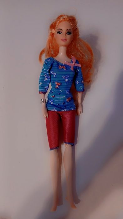 Барбі ляльки різні