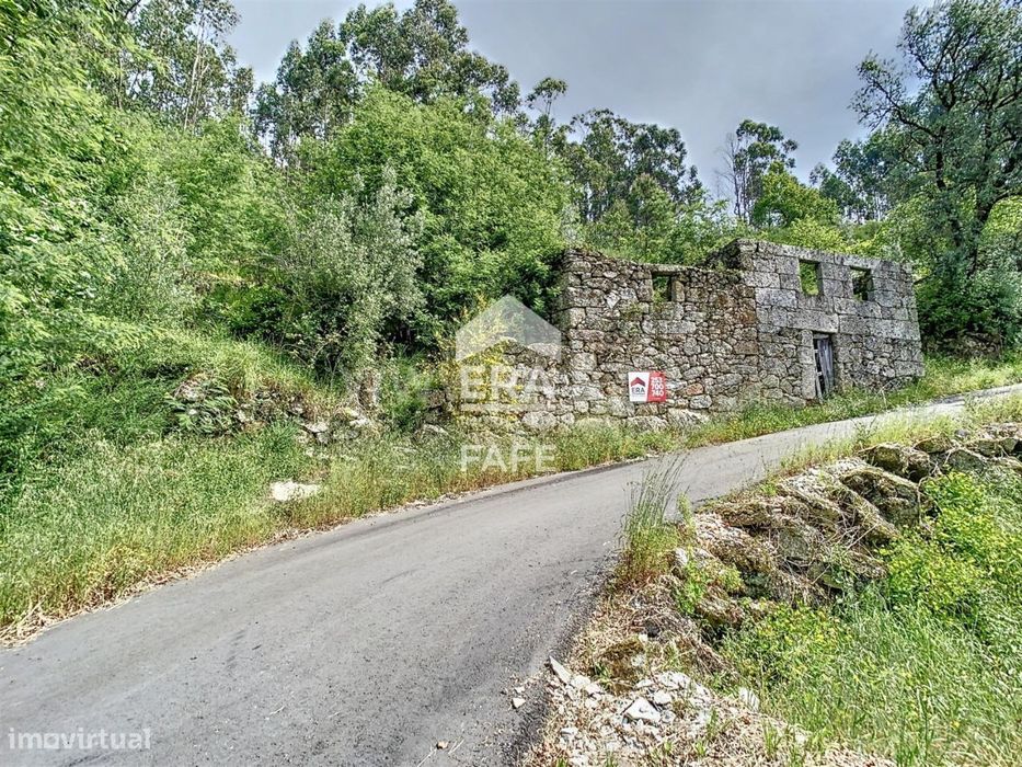 Moradia rústica em Vila Cova